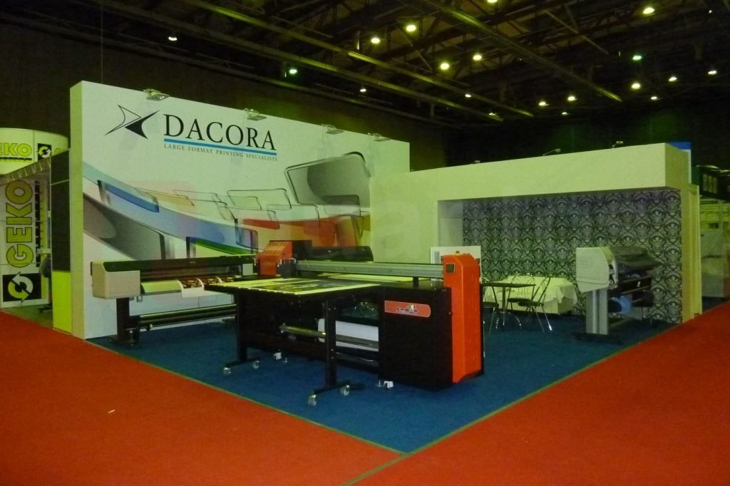 Stand expozitional Dacora Print | standuri-expozitionale