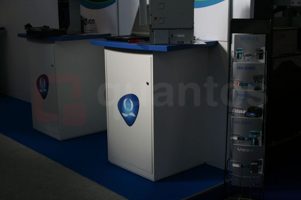 Stand expozitional JCM Global | standuri-expozitionale