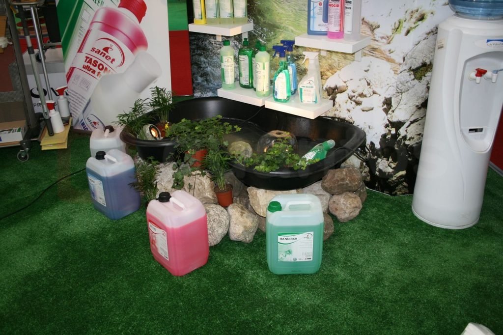 Stand expozitional Sanirom | standuri-expozitionale