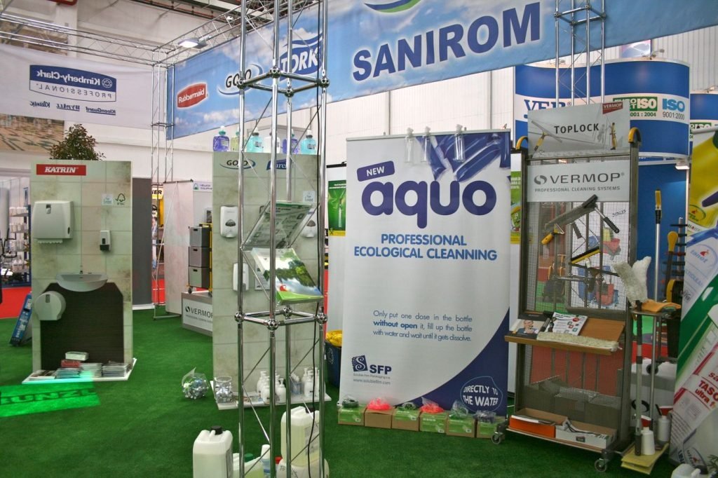 Stand expozitional Sanirom | standuri-expozitionale