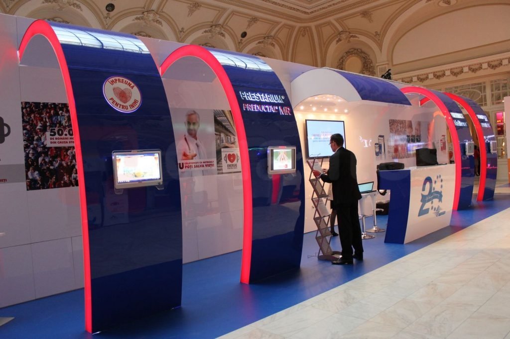 Stand expozitional Servier & Corlentor | standuri-expozitionale