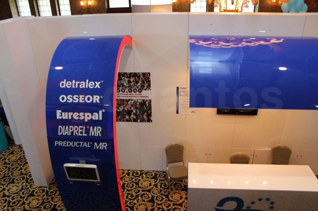 Stand expozitional Servier | standuri-expozitionale