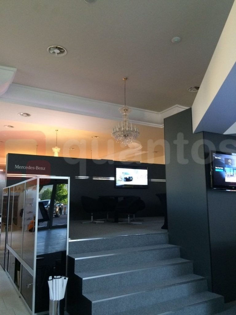 Stand expozitional Mercedes | standuri-expozitionale